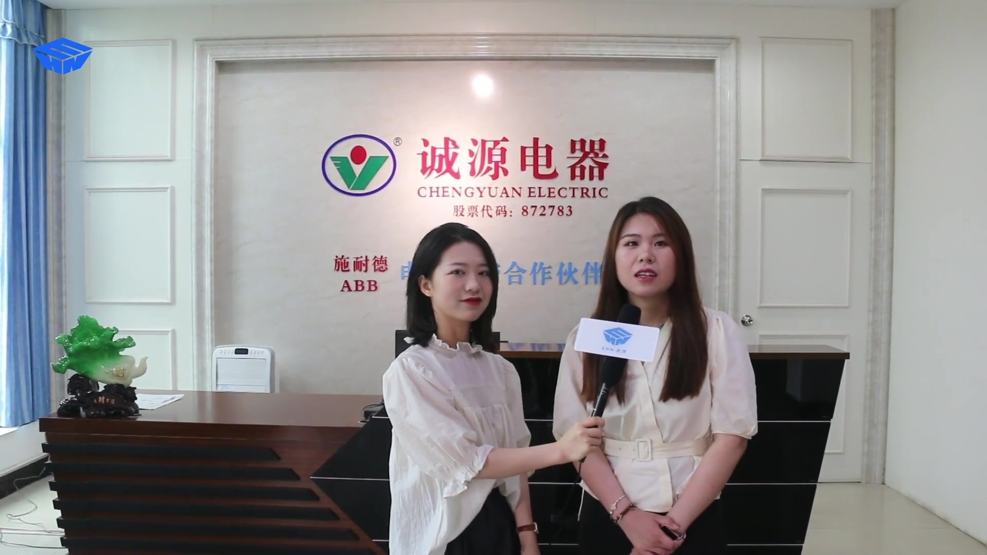 <CMSPRO_DOCUMENT FIELD='title'></CMSPRO_DOCUMENT>