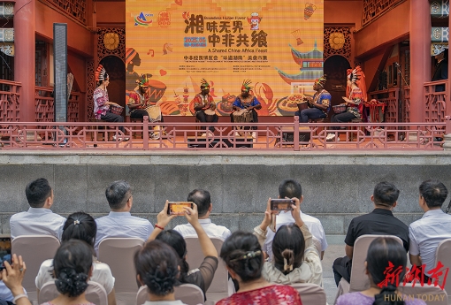 <CMSPRO_DOCUMENT FIELD='title'></CMSPRO_DOCUMENT>