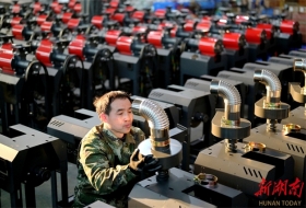 <CMSPRO_DOCUMENT FIELD='title'></CMSPRO_DOCUMENT>