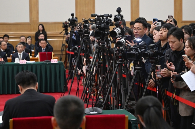 <CMSPRO_DOCUMENT FIELD='title'></CMSPRO_DOCUMENT>